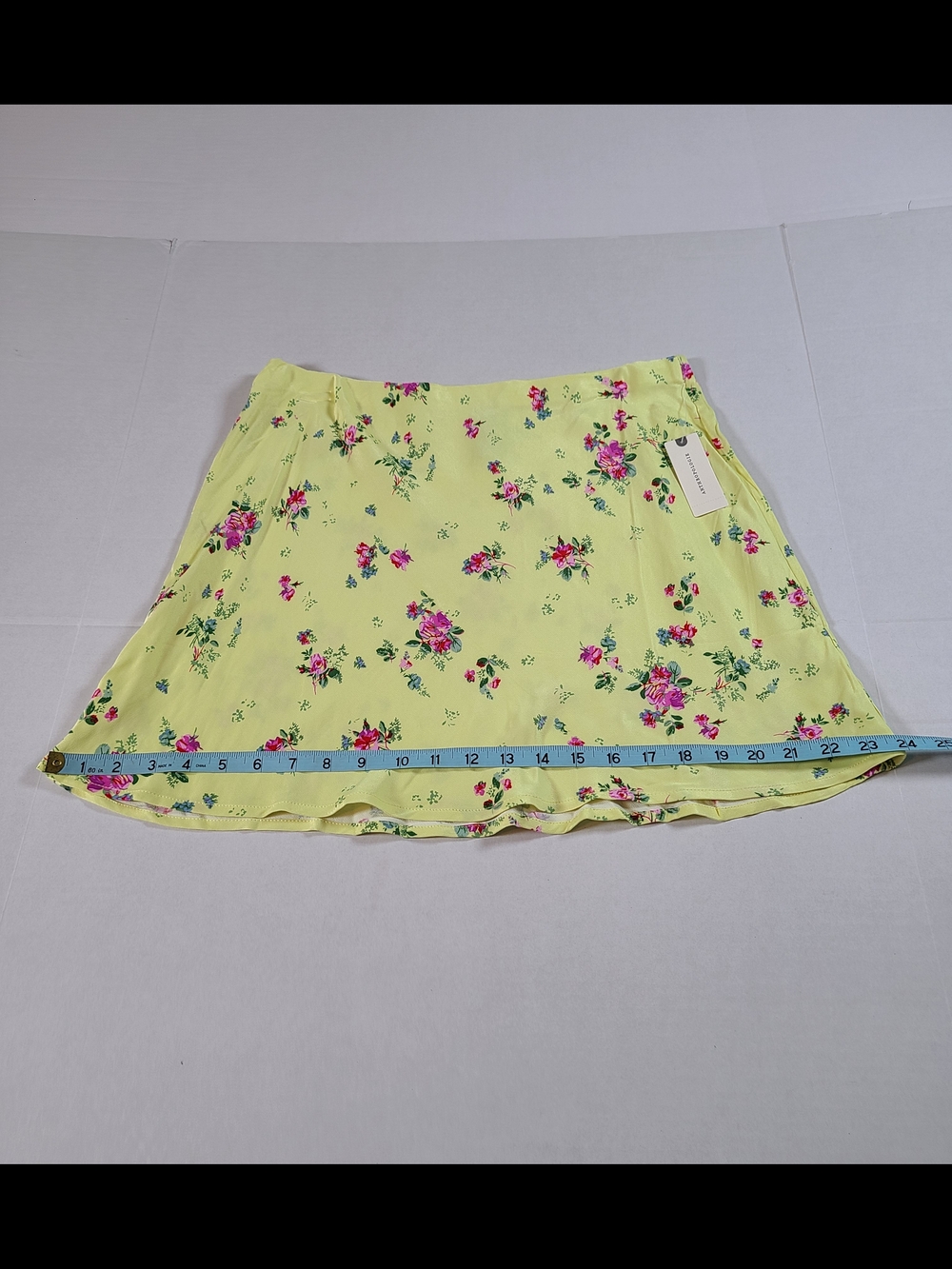 Anthropologie Womens Elegant Yellow Floral Mini Skirt with Pink Accents Medium - Picture 10 of 10